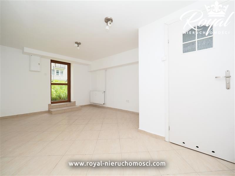 Ekonomiczny lokal pod usługi ul. Podgórna (2)