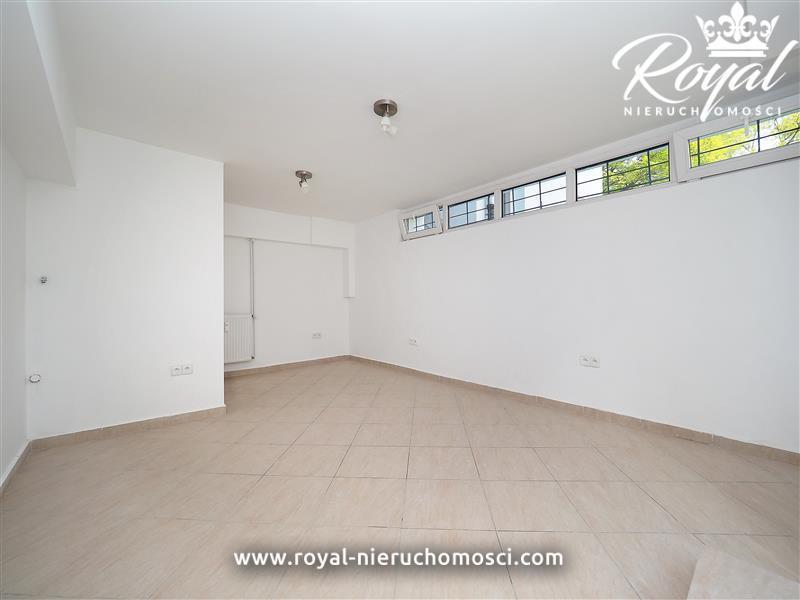 Ekonomiczny lokal pod usługi ul. Podgórna (4)