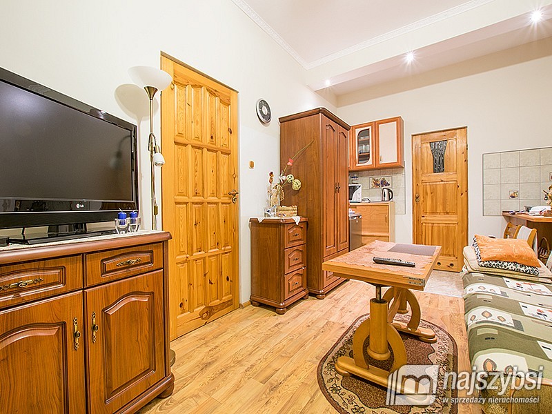 Mrzeżyno - świetnie prosperujący pensjonat! (1)