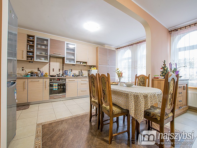 Mrzeżyno - świetnie prosperujący pensjonat! (21)