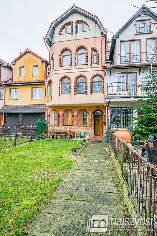 Mrzeżyno - świetnie prosperujący pensjonat! (24)