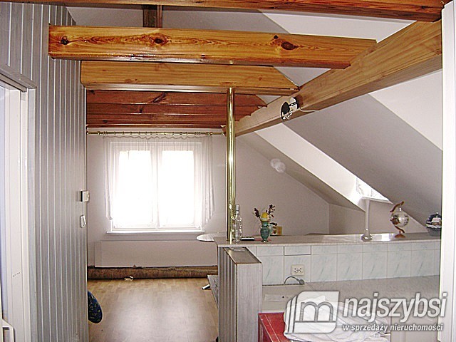 Płoty - dom z lokalem użytkowym w CENTRUM! (2)