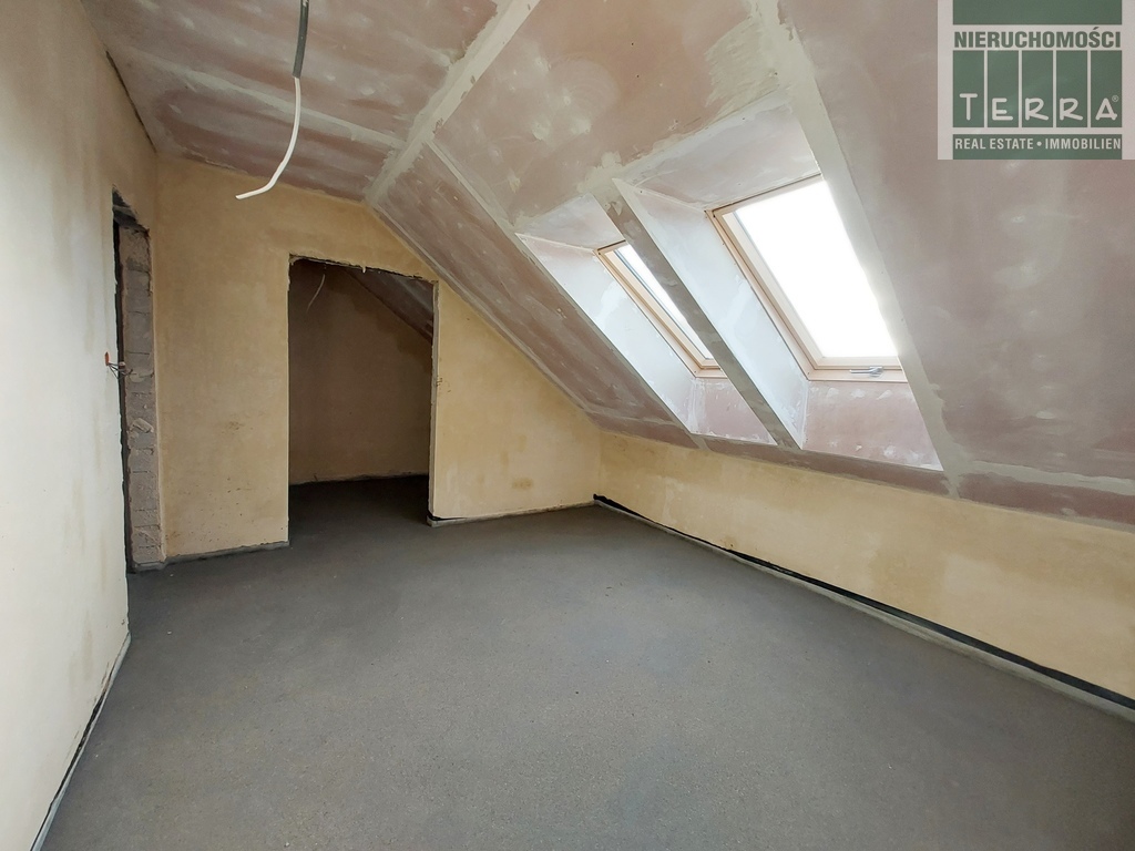 Bliźniak w stanie deweloperskim (14)