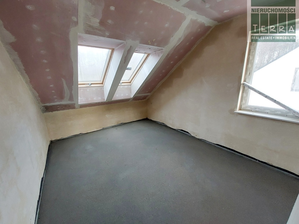 Bliźniak w stanie deweloperskim (15)