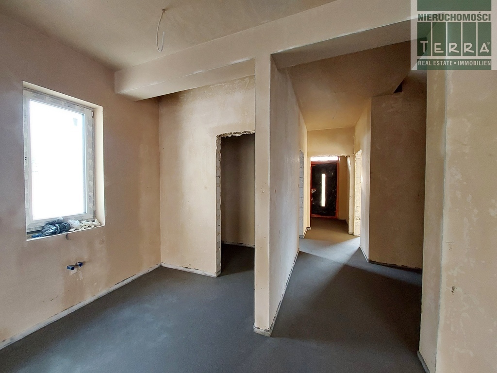 Bliźniak w stanie deweloperskim (8)