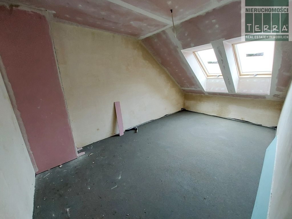 Bliźniak w stanie deweloperskim (22)