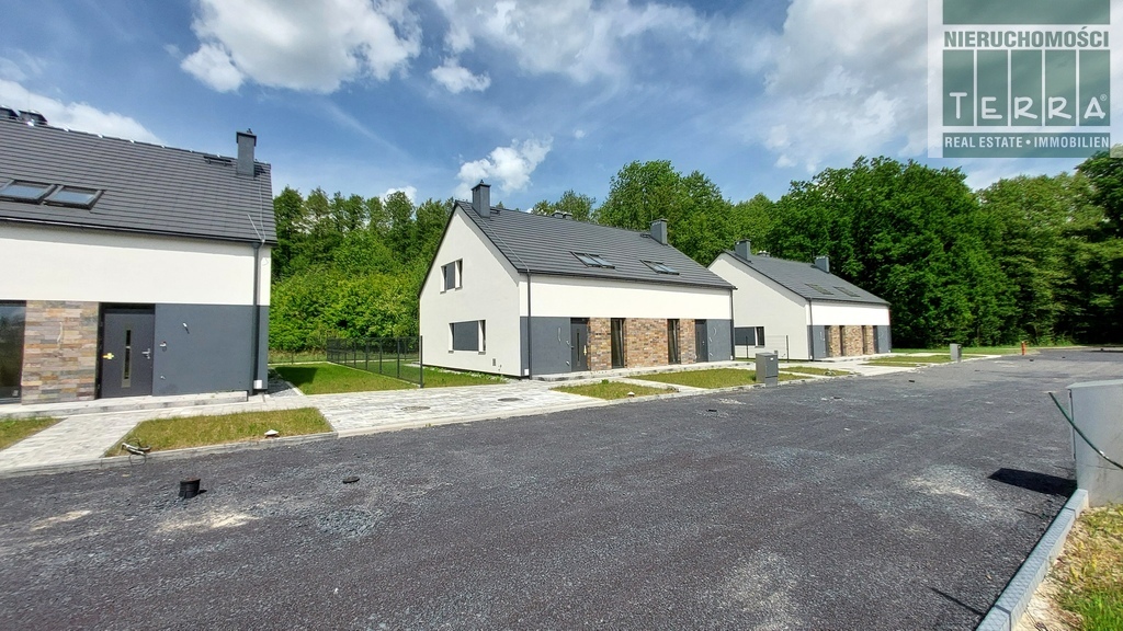 Bliźniak w stanie deweloperskim (4)