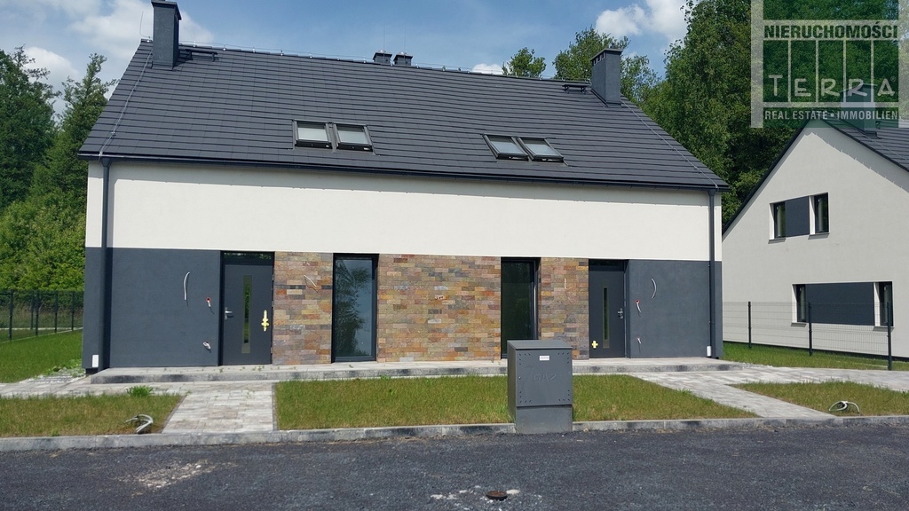 Bliźniak w stanie deweloperskim (27)