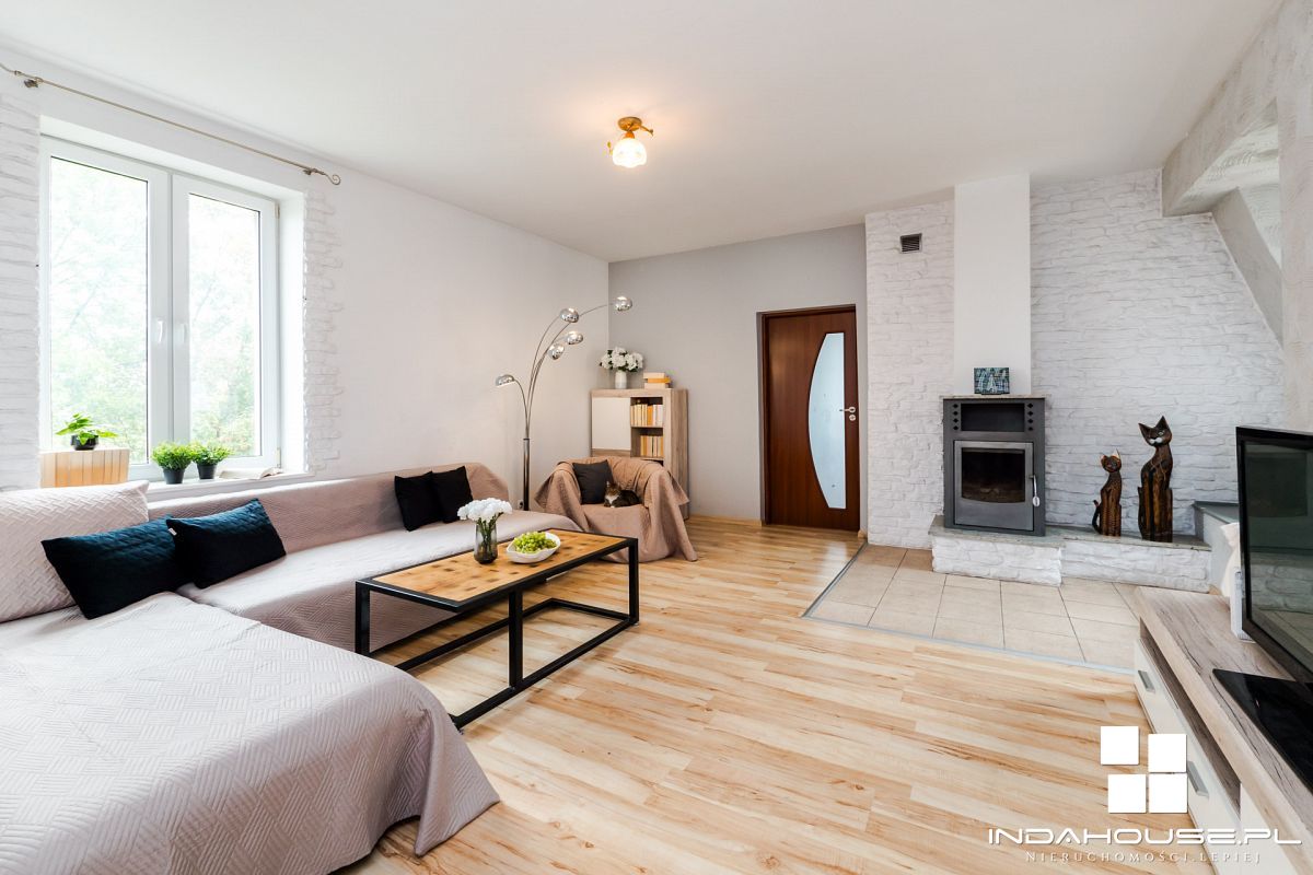 Mieszkanie w kamienicy, centralne ogrzewanie, park (1)