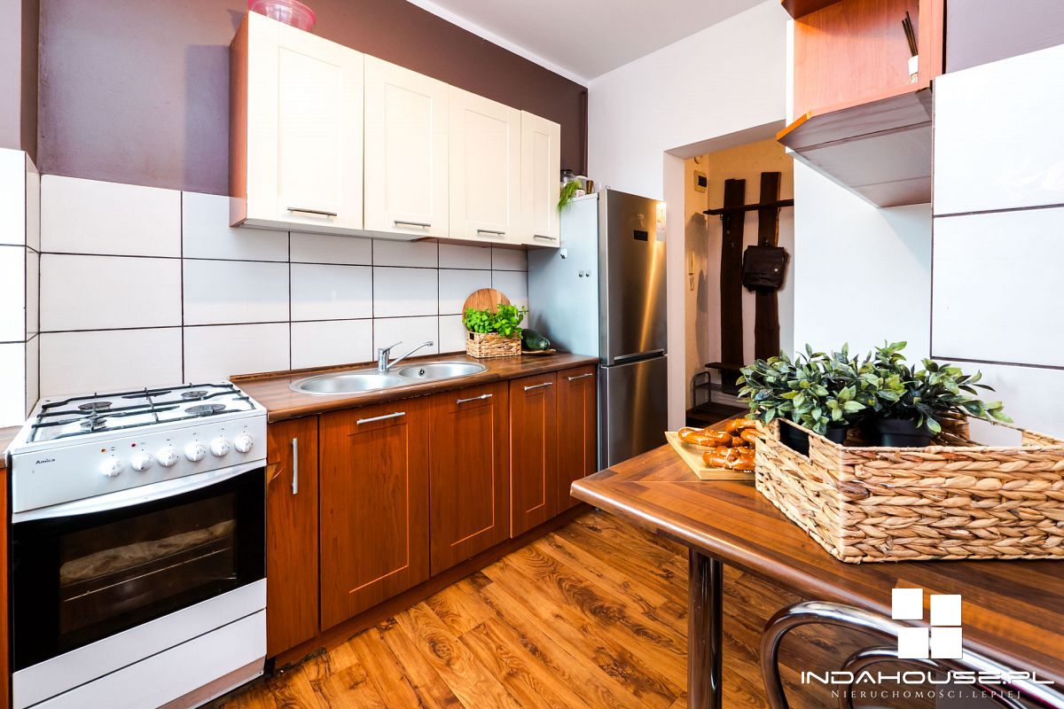 Mieszkanie w kamienicy, centralne ogrzewanie, park (9)