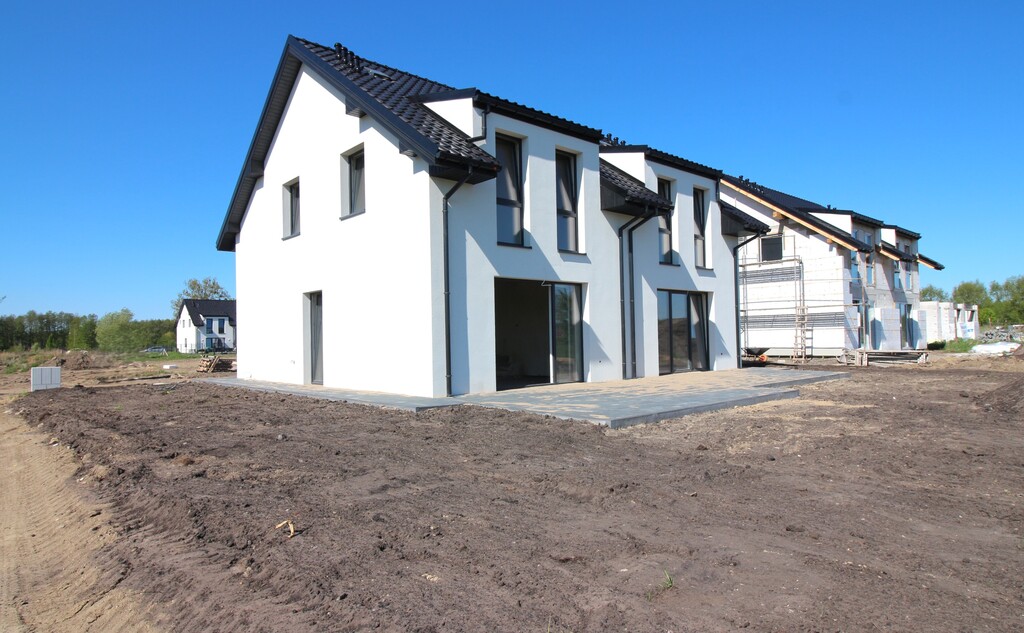 KOLEJNY ETAP! Dom w zabudowie bliźniaczej (3)