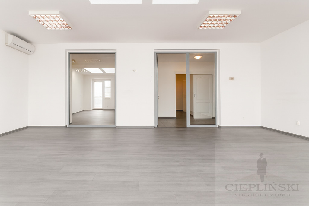 lokal biurowy przy Deptaku Bogusława (1)