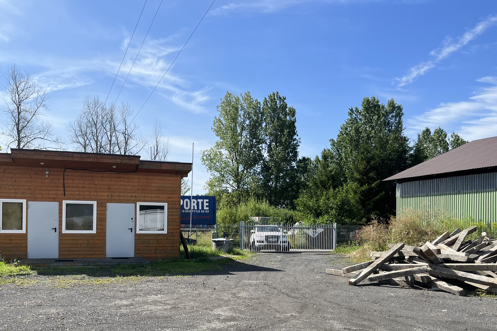 Hal z placem i zapleczem socjalnym (9)