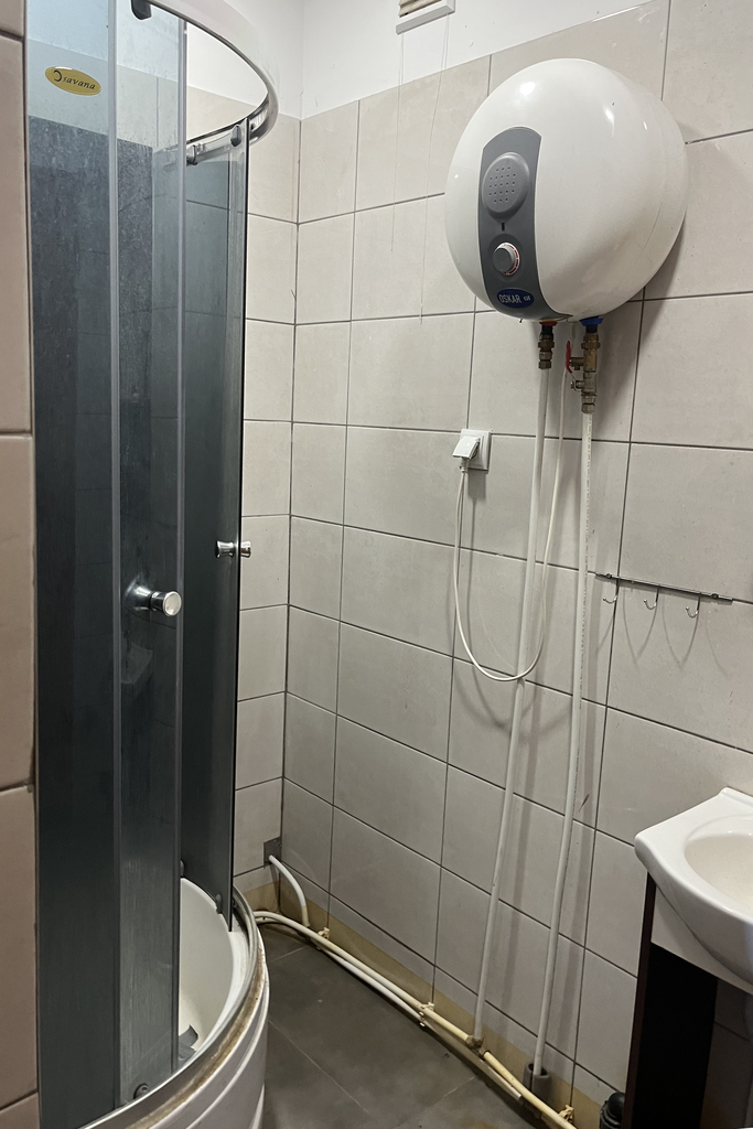 Hal z placem i zapleczem socjalnym (14)