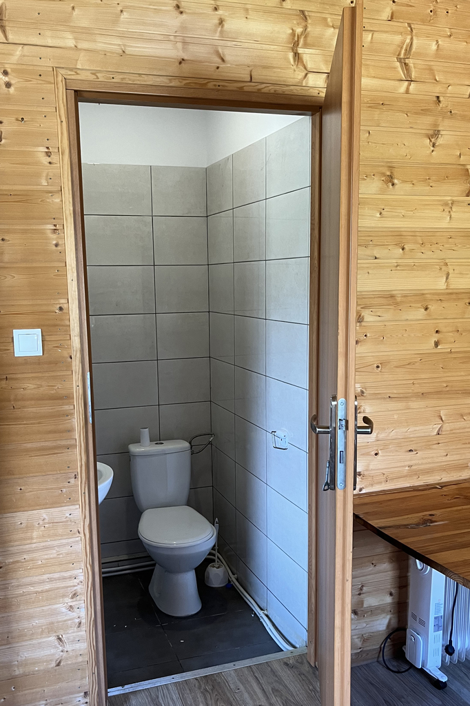 Hal z placem i zapleczem socjalnym (15)