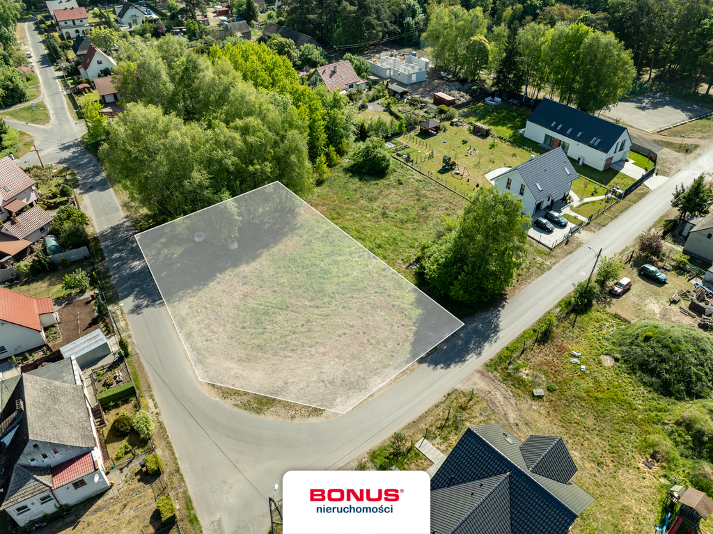 Działka z wz blisko lasu (3)