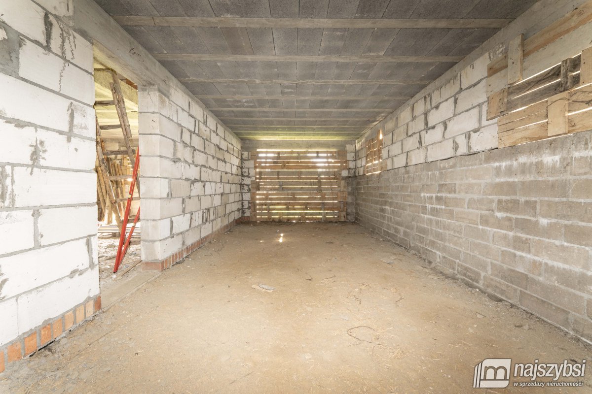 GOŚCINO - dom Z PIĘKNĄ DZIAŁKĄ O POW.  0,1082 HA (8)