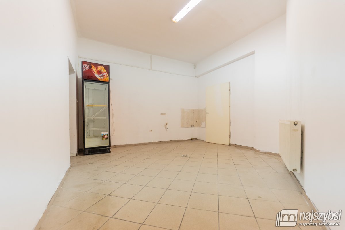 Węgorzyno-dom z lokalami użytkowymi (15)