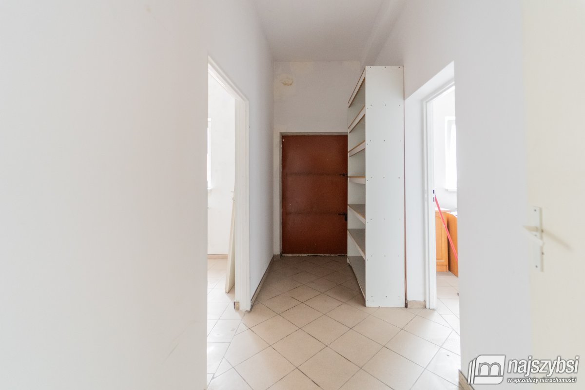 Węgorzyno-dom z lokalami użytkowymi (16)