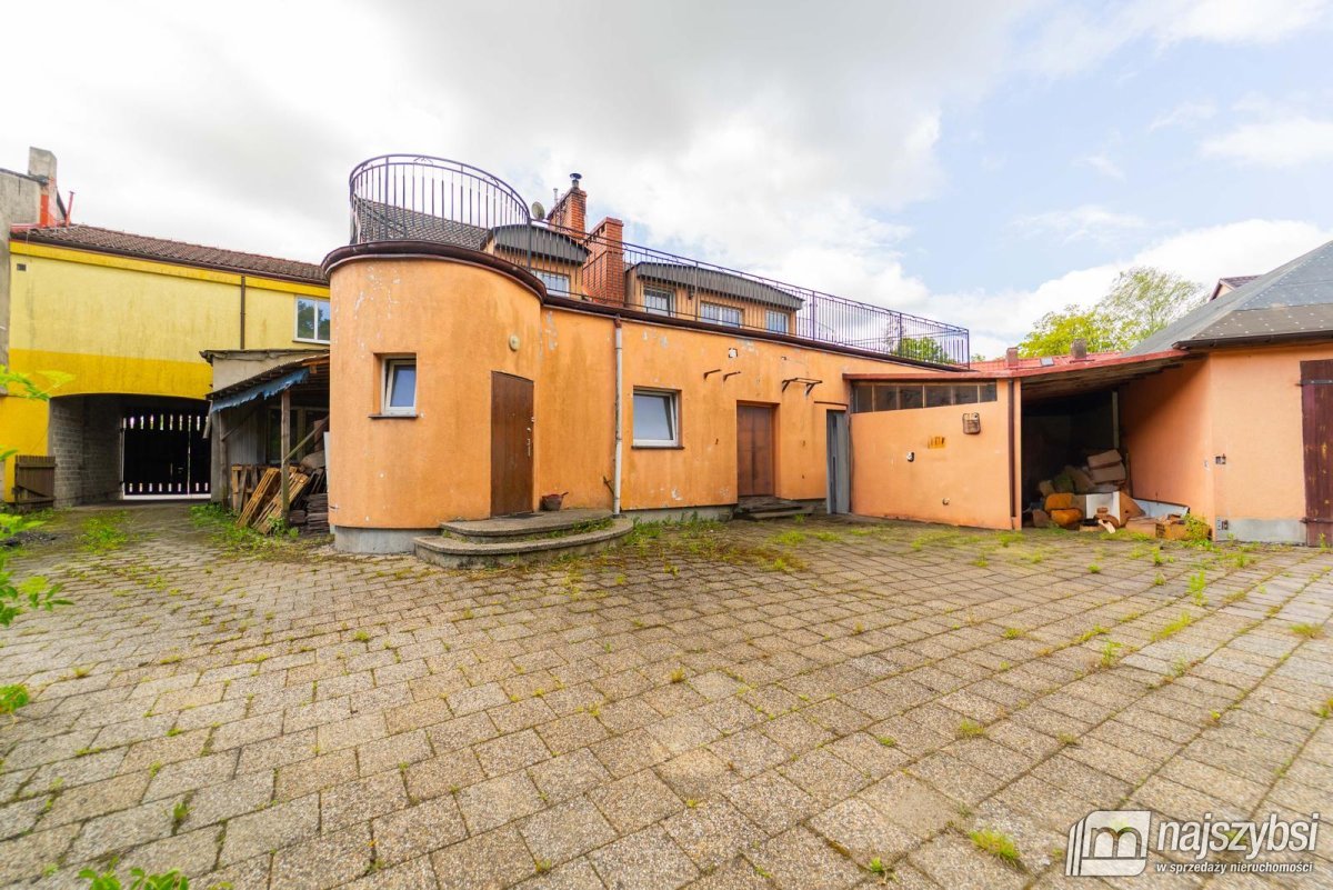 Węgorzyno-dom z lokalami użytkowymi (22)