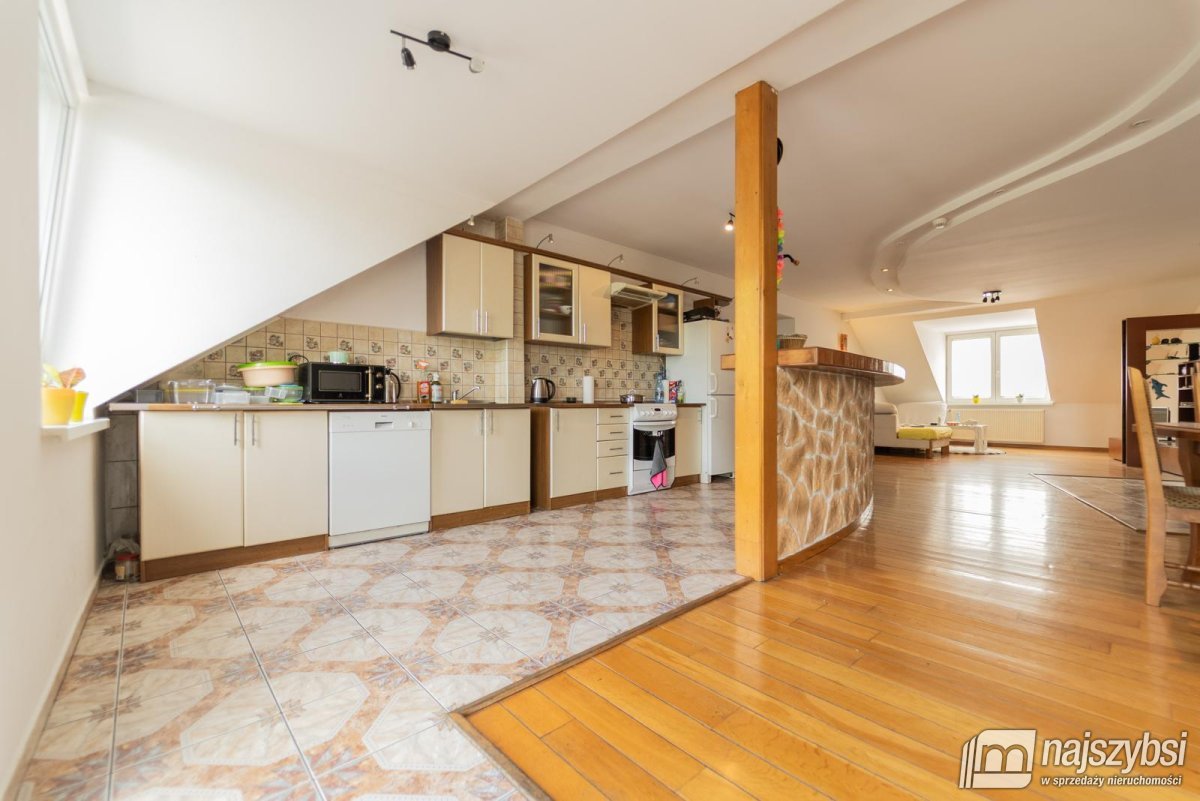 Węgorzyno-dom z lokalami użytkowymi (33)