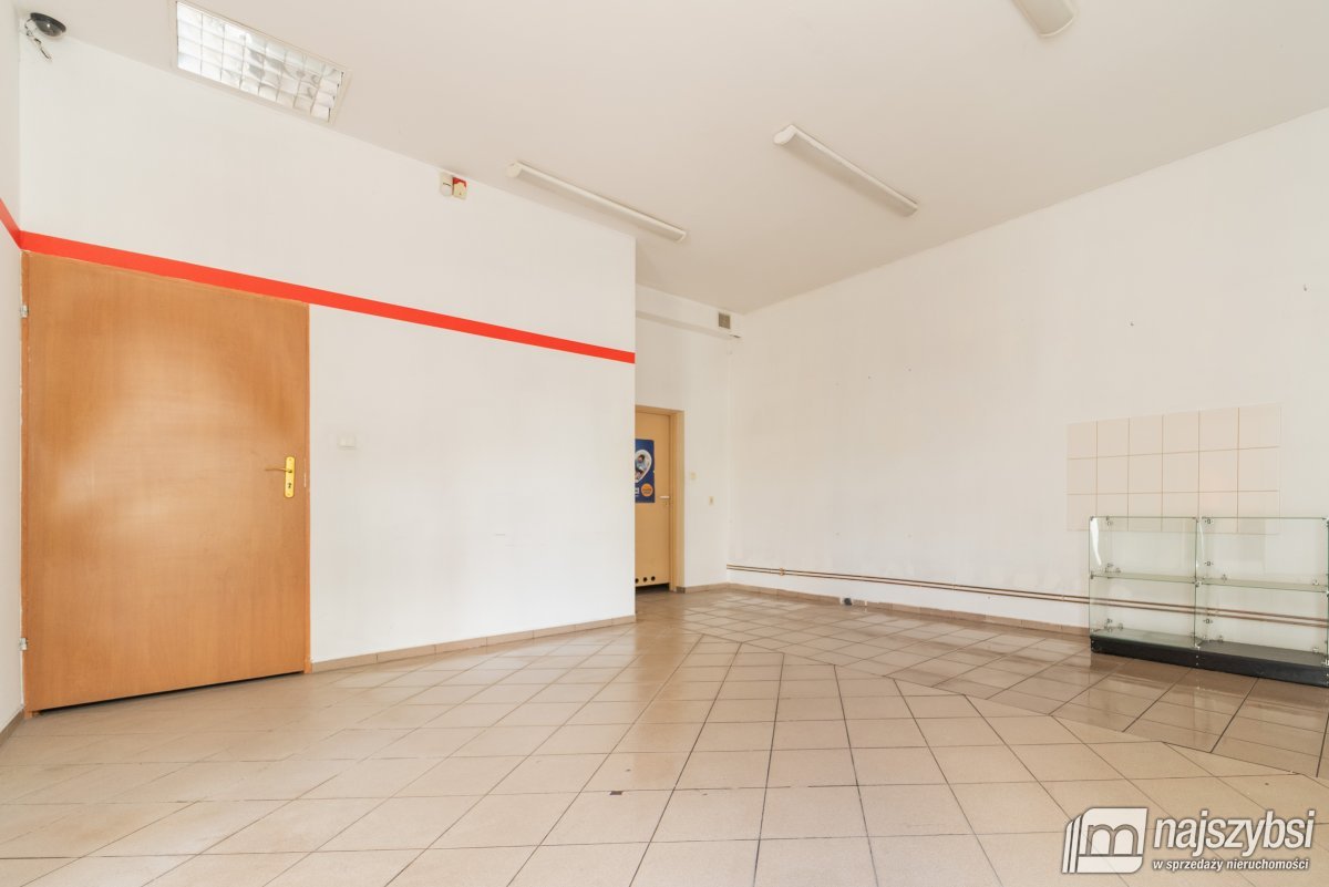 Węgorzyno-dom z lokalami użytkowymi (9)