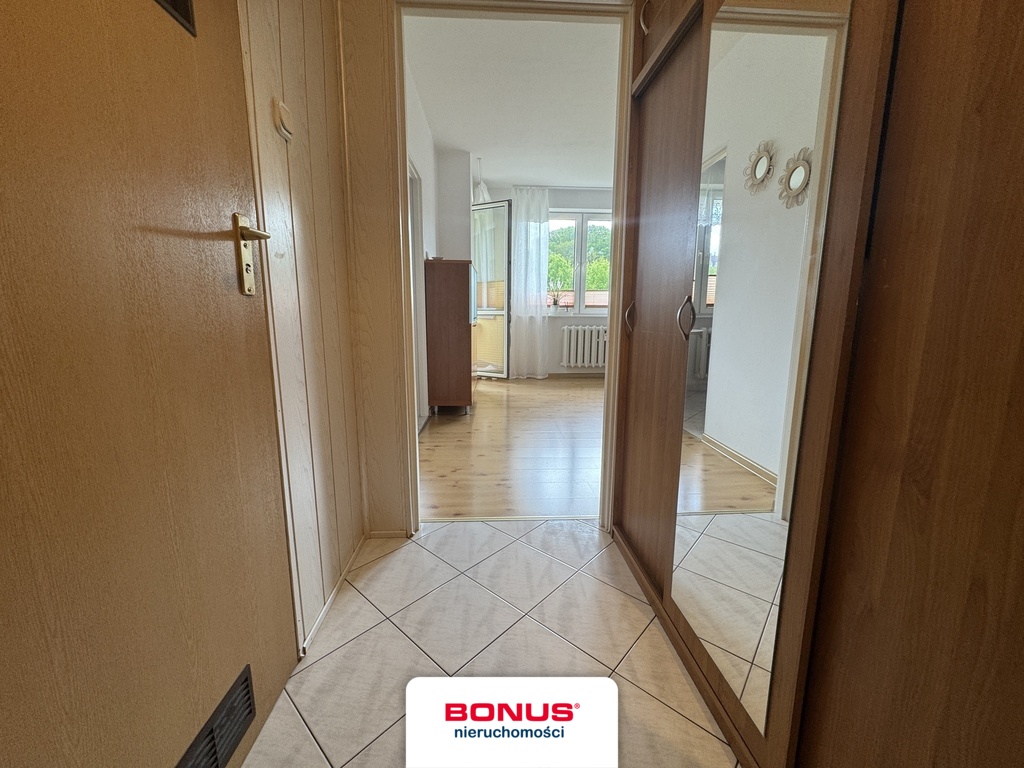 Atrakcyjna duża kawalerka na os.Bukowym (11)