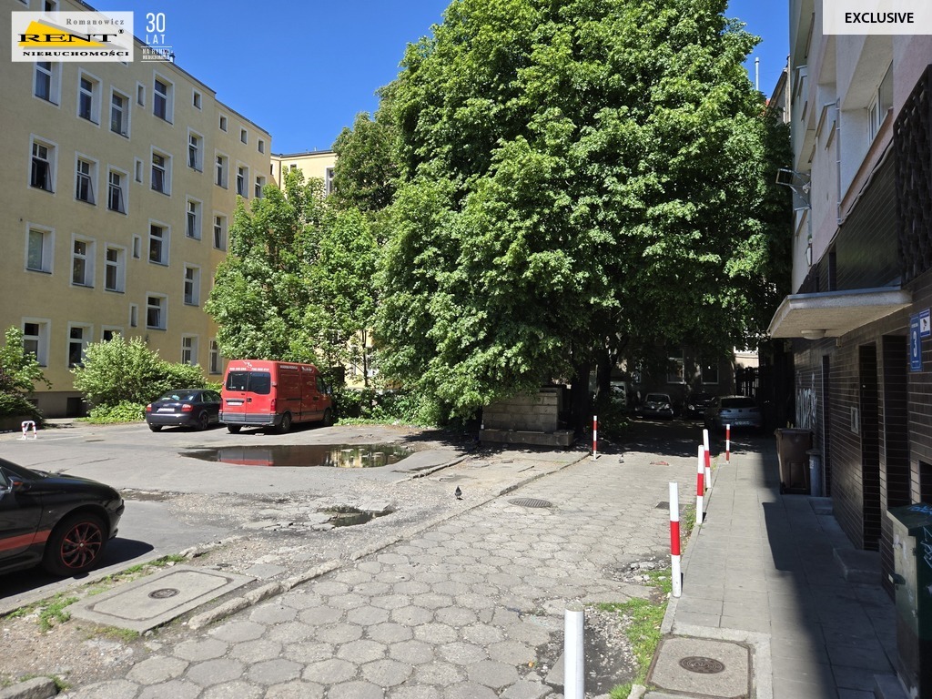 Kawalerka w ścisłym centrum miasta (9)