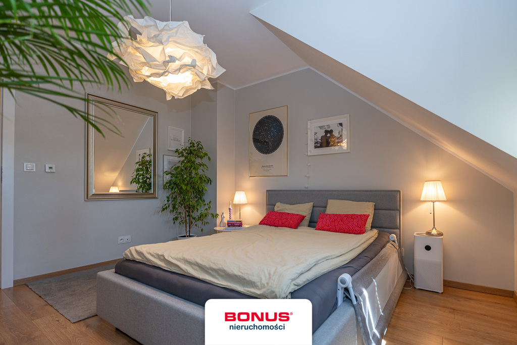 Dobra, bliźniak w świetnej lokalizacji!! (15)