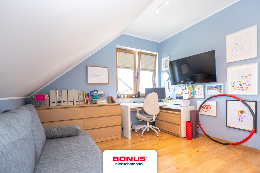 Dobra, bliźniak w świetnej lokalizacji!! (17)