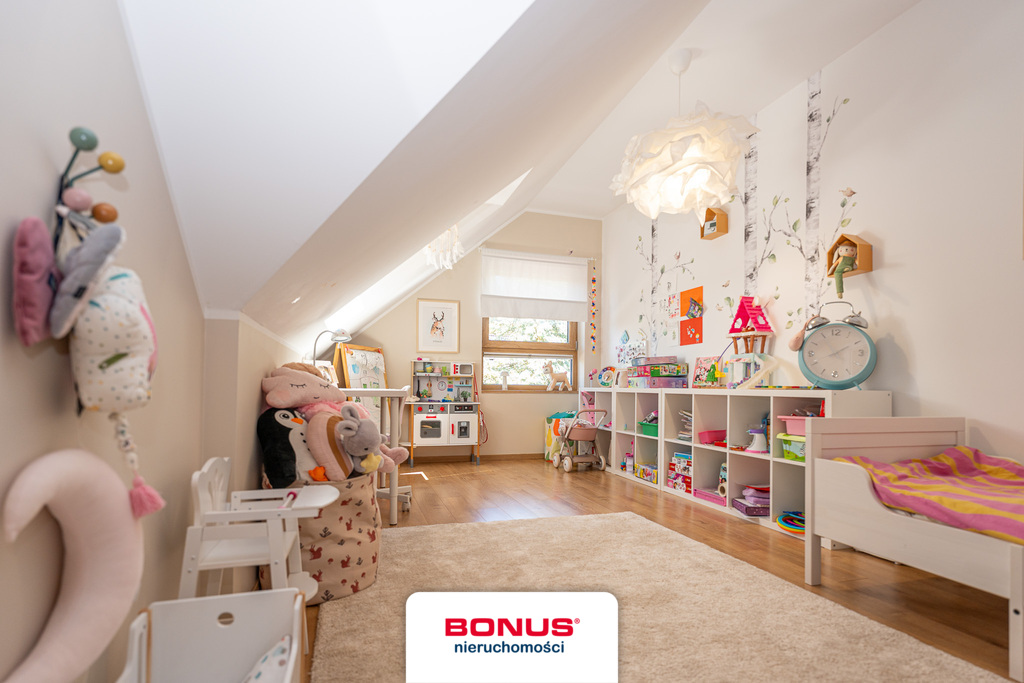 Dobra, bliźniak w świetnej lokalizacji!! (21)