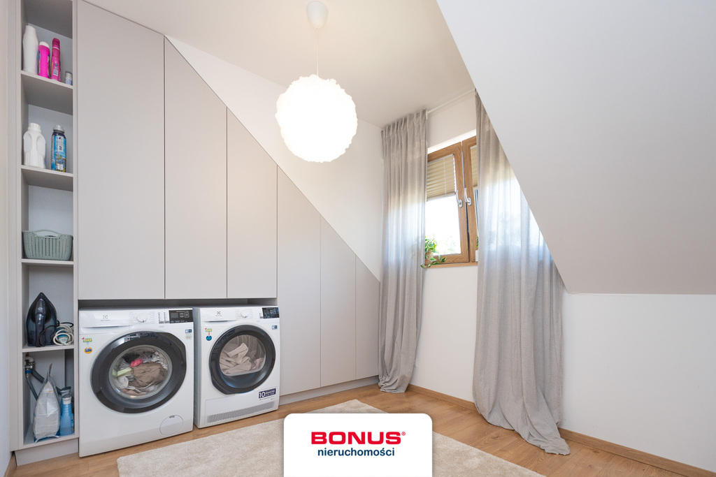 Dobra, bliźniak w świetnej lokalizacji!! (25)