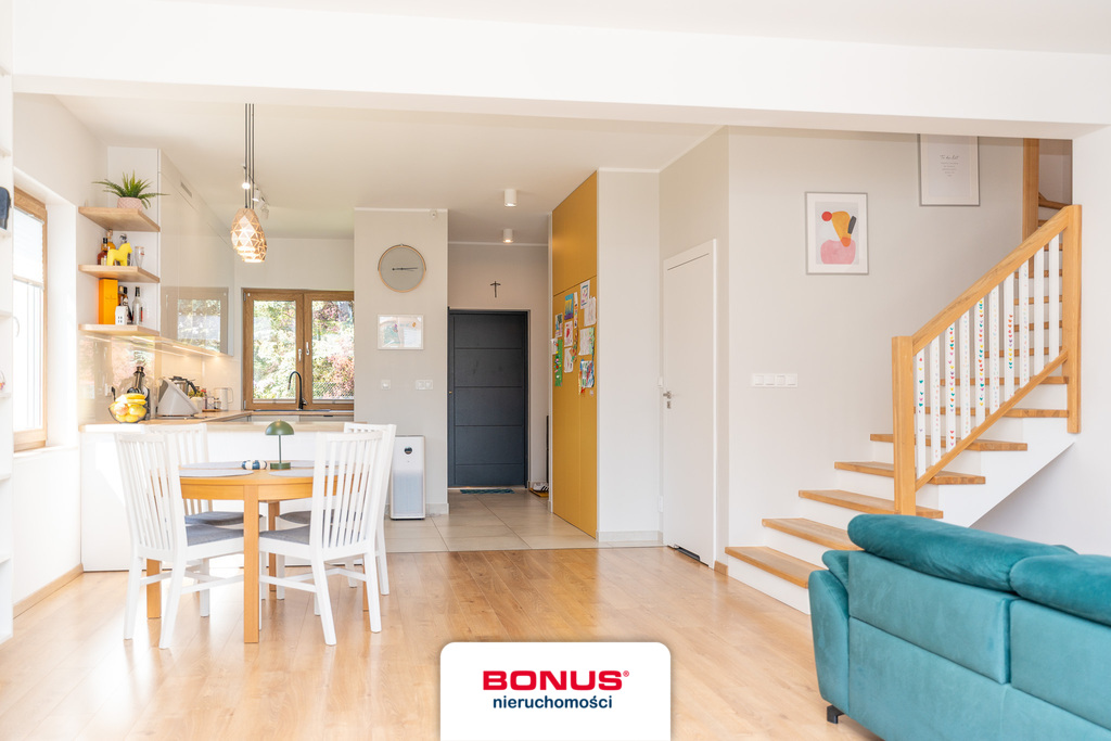 Dobra, bliźniak w świetnej lokalizacji!! (7)