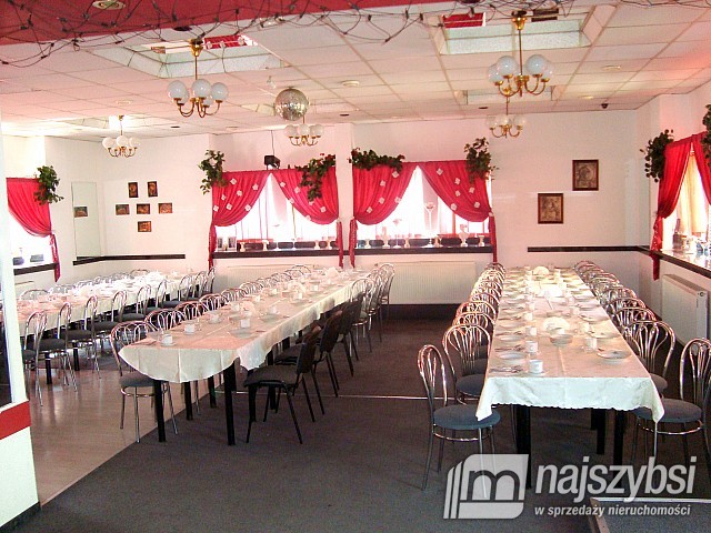 LIPIANY - przestronny lokal  (1)