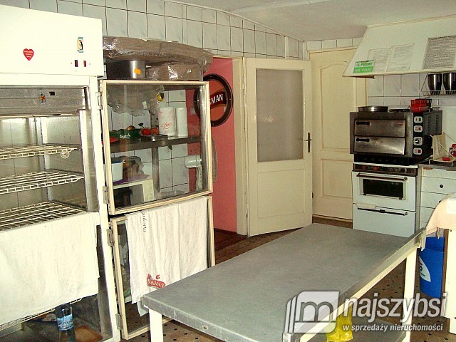 LIPIANY - przestronny lokal  (10)