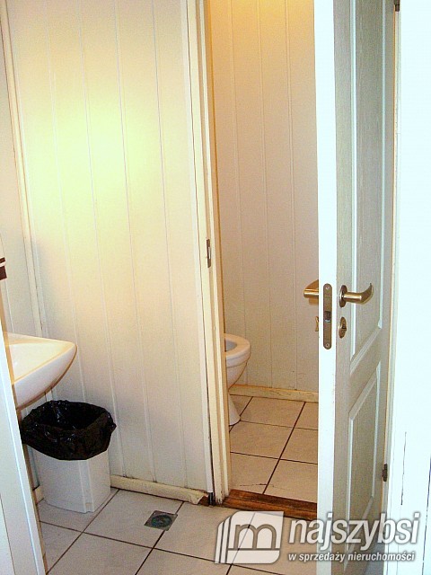 LIPIANY - przestronny lokal  (14)