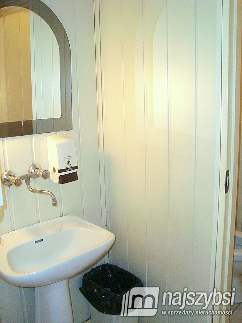 LIPIANY - przestronny lokal  (15)