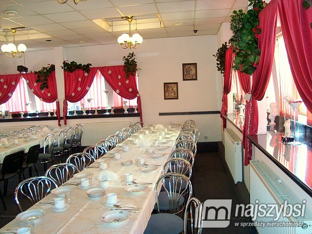 LIPIANY - przestronny lokal  (2)