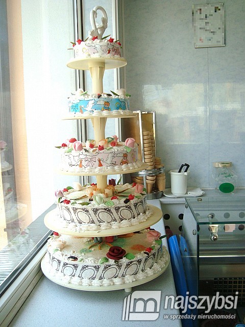 LIPIANY - przestronny lokal  (21)