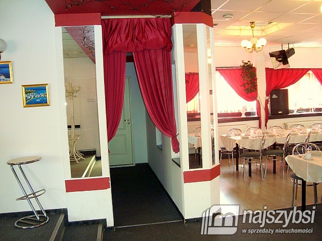 LIPIANY - przestronny lokal  (3)