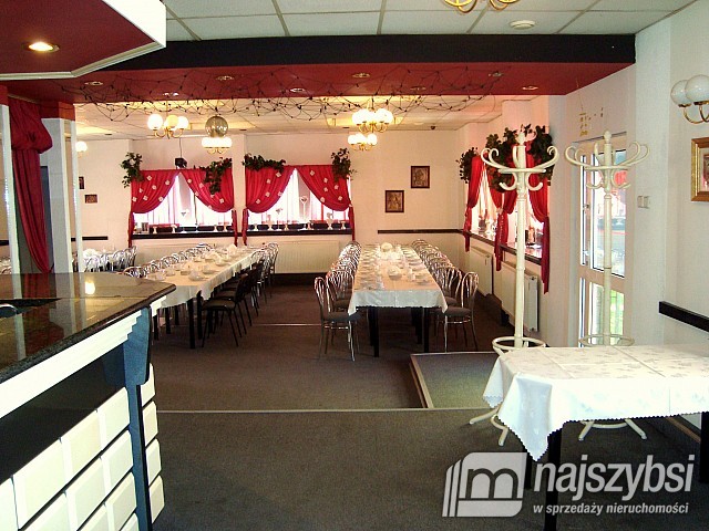 LIPIANY - przestronny lokal  (7)