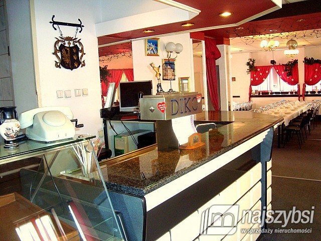 LIPIANY - przestronny lokal  (8)