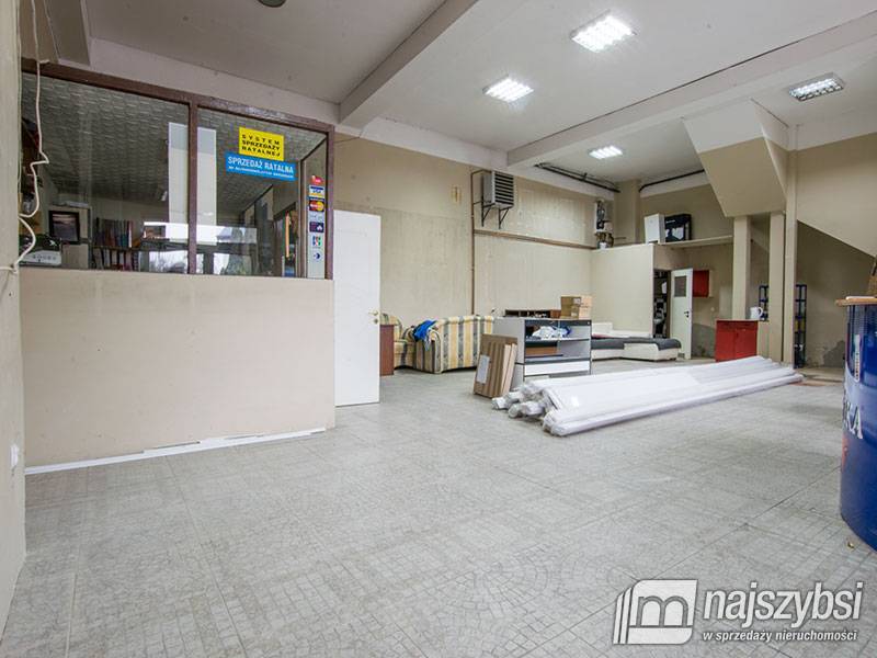 Lokal pod każdą działalność w centrum miasta. (10)