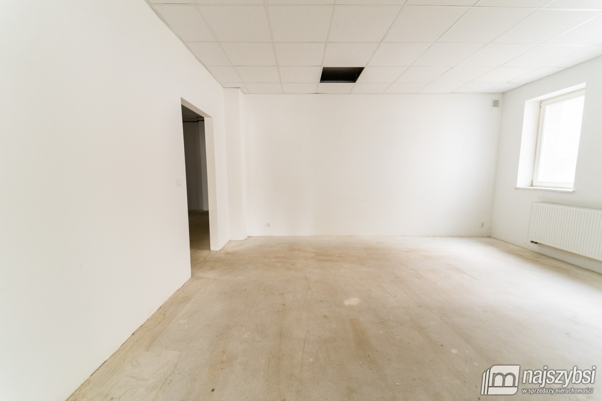 Lokal użytkowy w centrum Białogardu! (3)