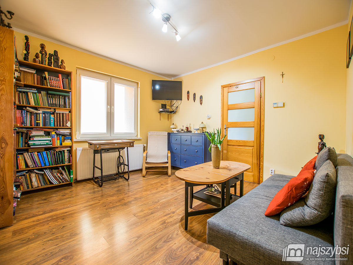 Trzebiatów- piętro domu z garażem (1)