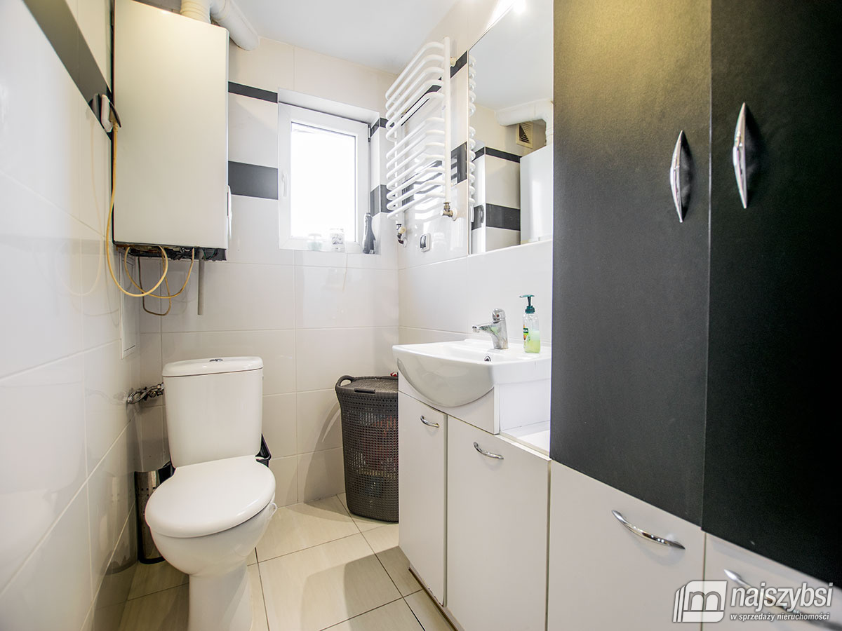 Trzebiatów- piętro domu z garażem (12)