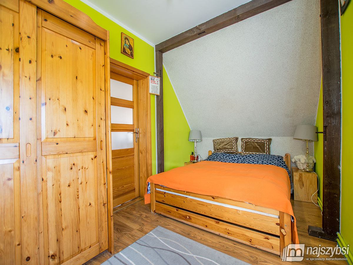 Trzebiatów- piętro domu z garażem (14)