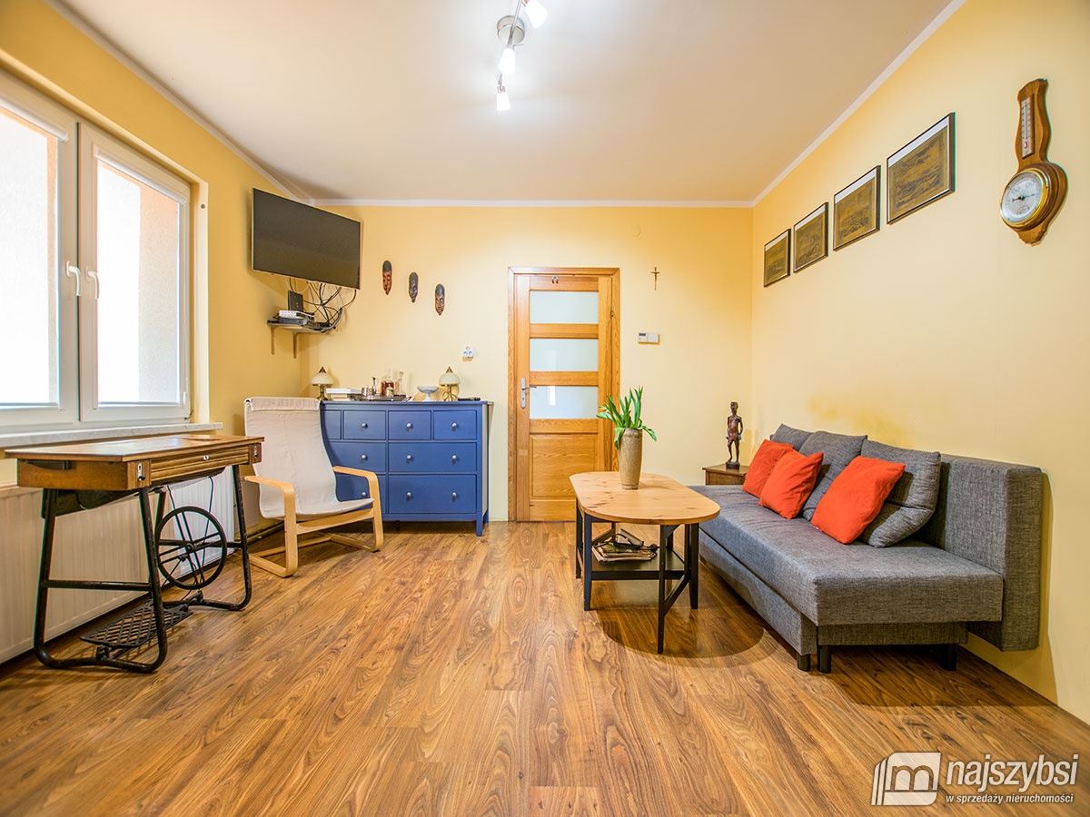 Trzebiatów- piętro domu z garażem (8)