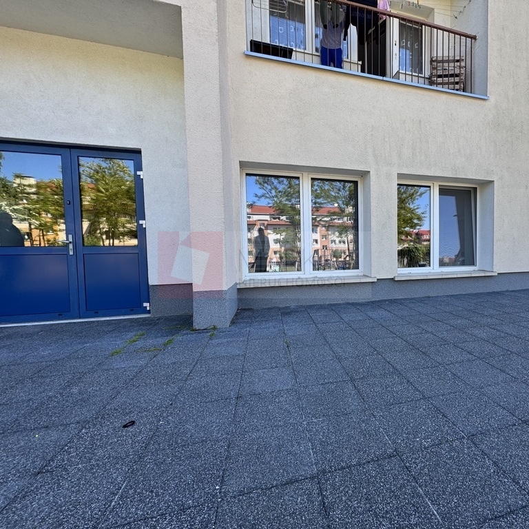 Stepnica - atrakcyjny lokal mieszkalny - parter (9)