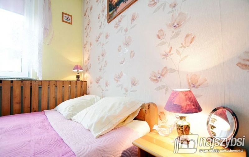 DOM W ZABUDOWIE BLIŹNIACZEJ  1,5km DO MORZA (3)